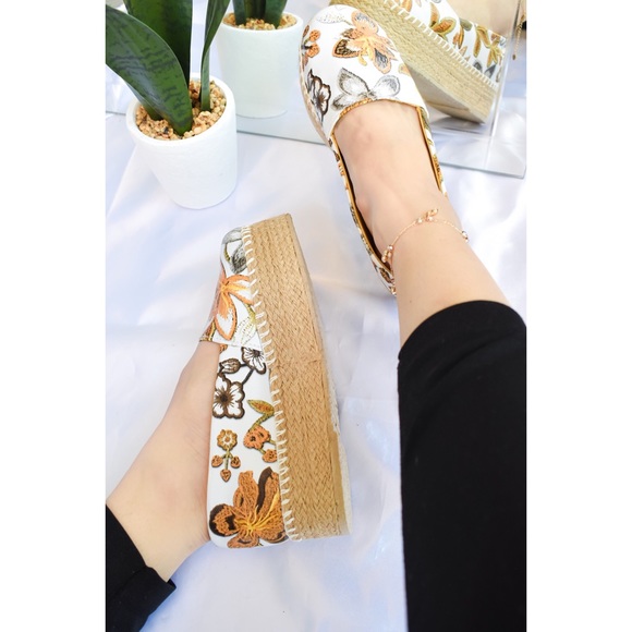 VERGELES - CAMEL - Picture 2 of 4